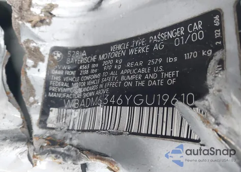 2000 BMW 528 I Automatic z USA, uszkodzony, nr VIN WBADM6346YGU19610